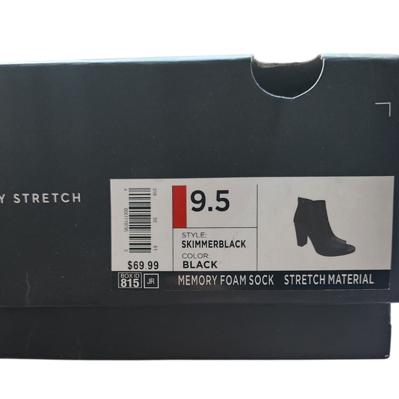 Vera Wang Simply Vera Skimmer Black Simply Stretch Ankle Boots - Picture 13 of 13